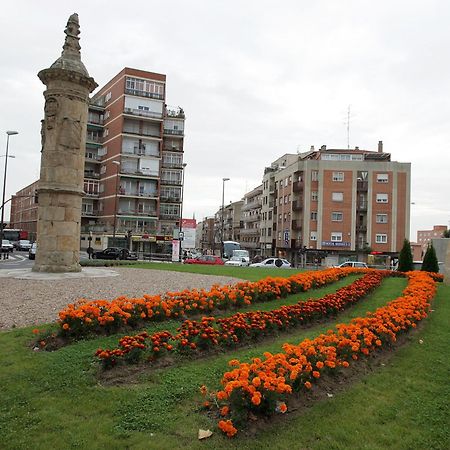 Hostal Hispanico II Salamanca Exterior photo